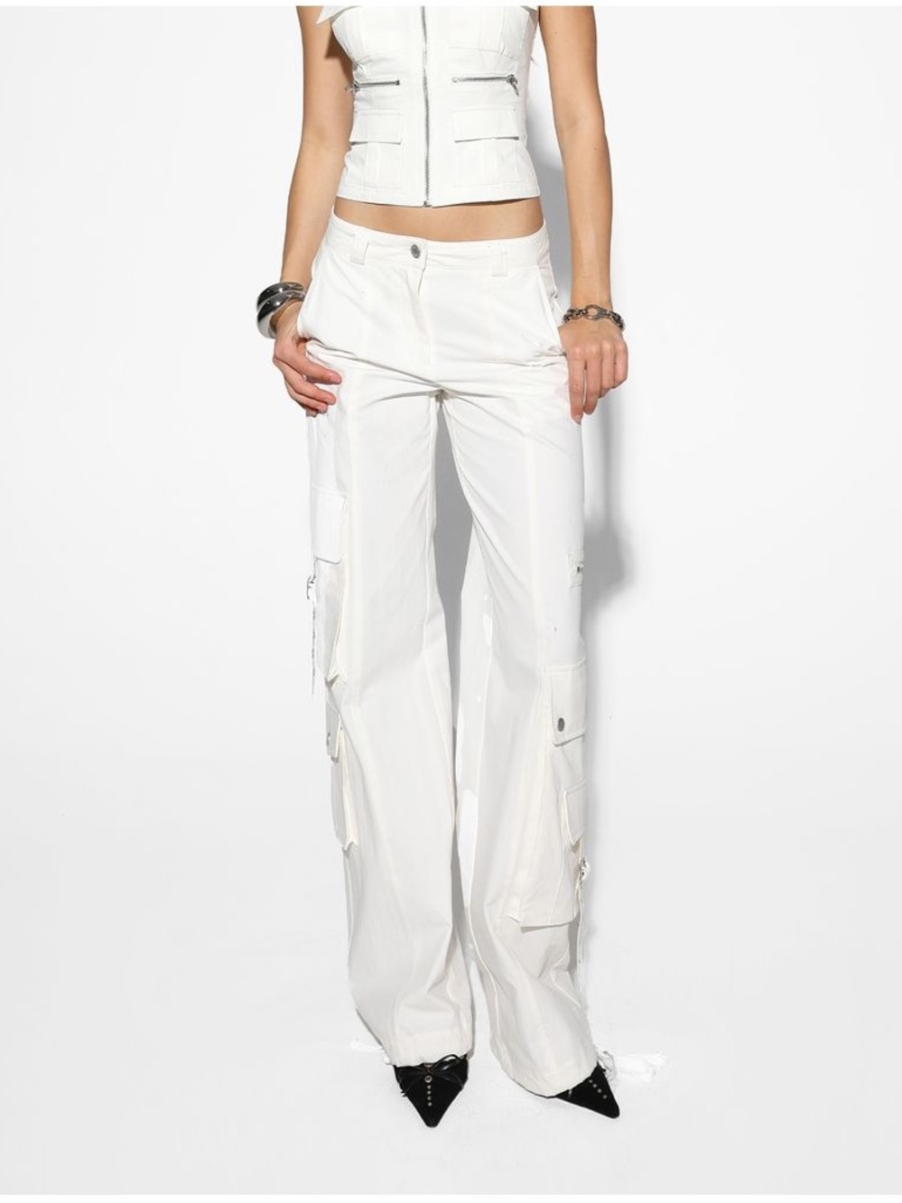 By.DYLN - Levi Cargo Jogger Pants in White Size Medium